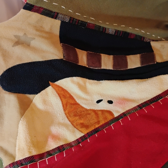 Mistletoe Mountain Holiday Collection Snowman Tree Skirt - Picture 2 of 13